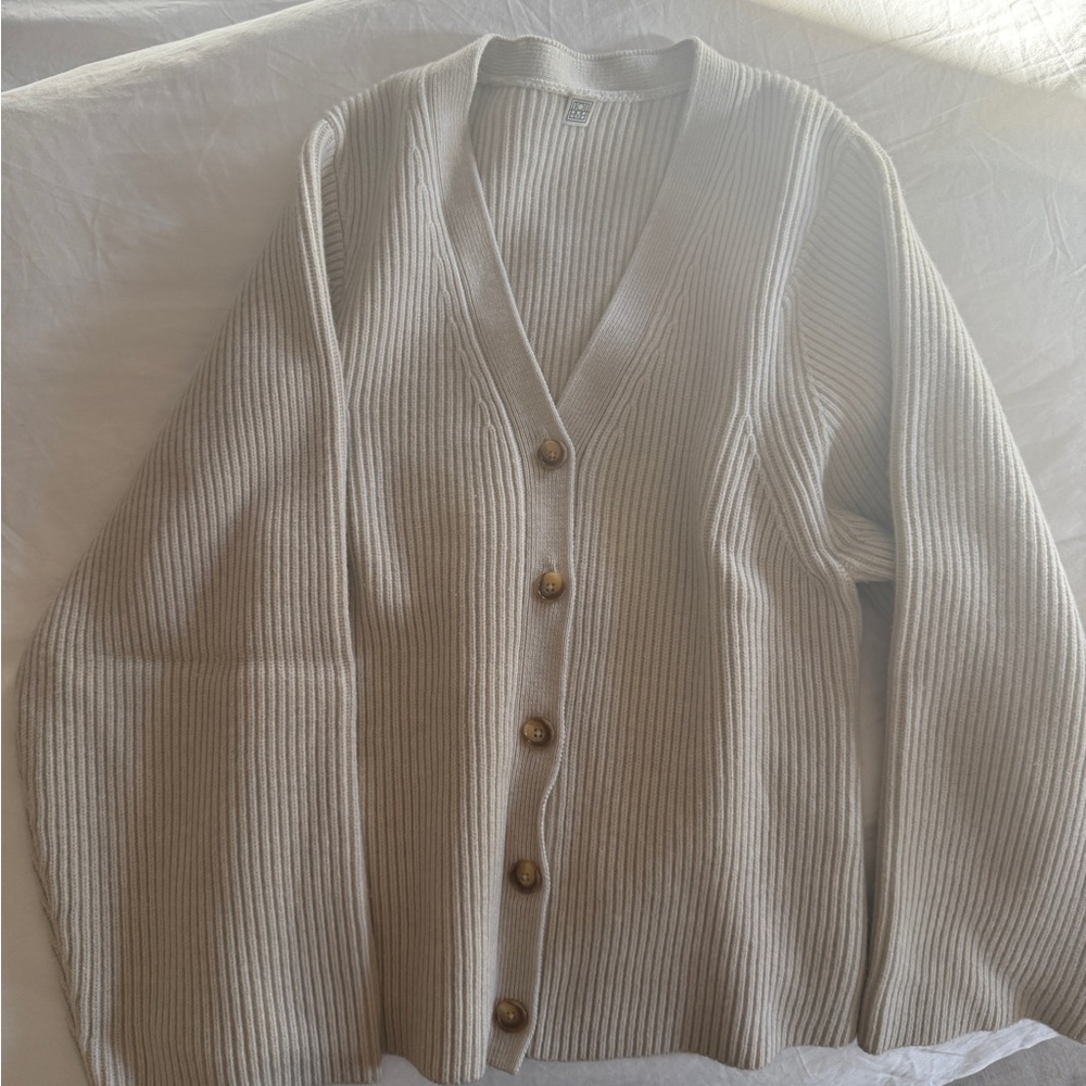 Toteme Lambswool Knit Cardigan SZ Small - Picture 5 of 9
